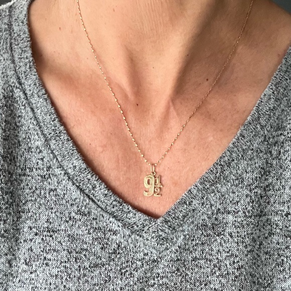 Jewelry - Vintage 14k 9 1/2 Charm Pendant